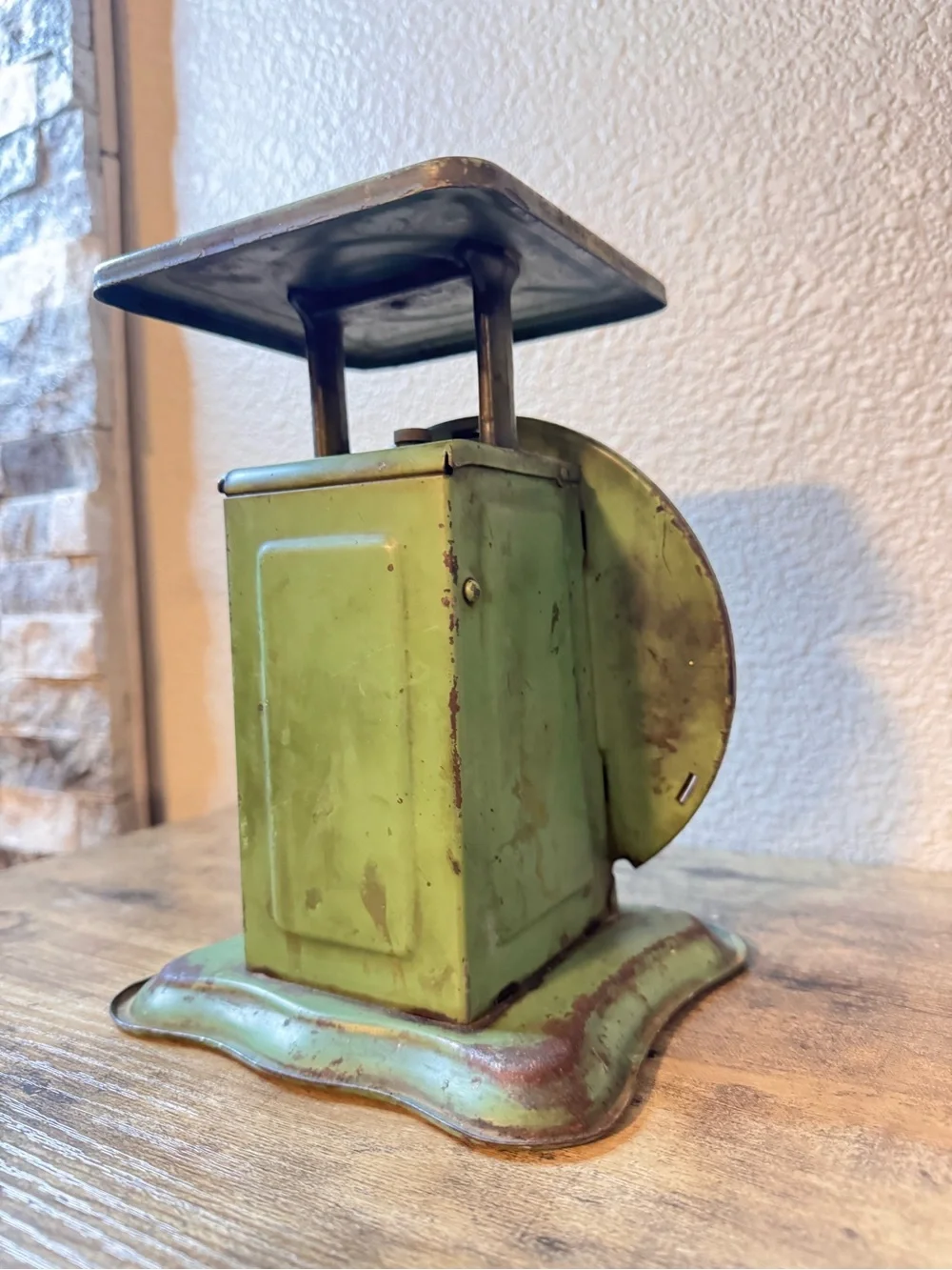 N/A vintage green